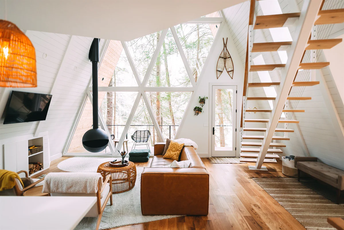 Dunlap Hollow A-Frame Cabin in Ohio 7 a-frame-cabin-airbnb-ohio-nordroom