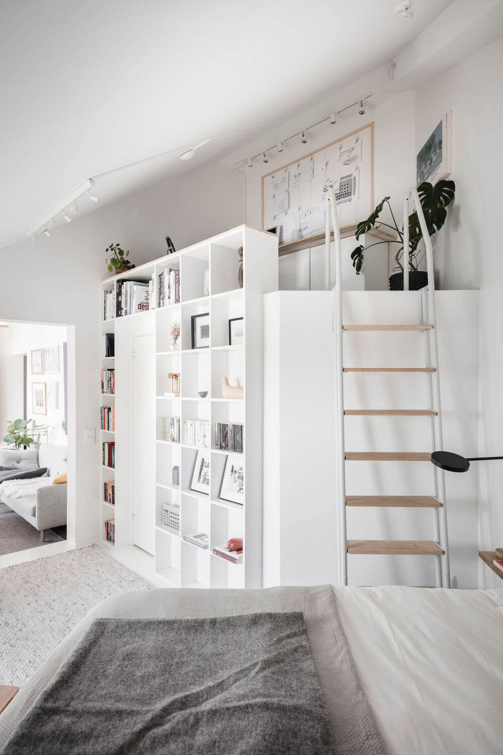 Window Seats & Creative Ideas in a Light Attic Apartment 15 bedroom-loft-workspace-nordroom