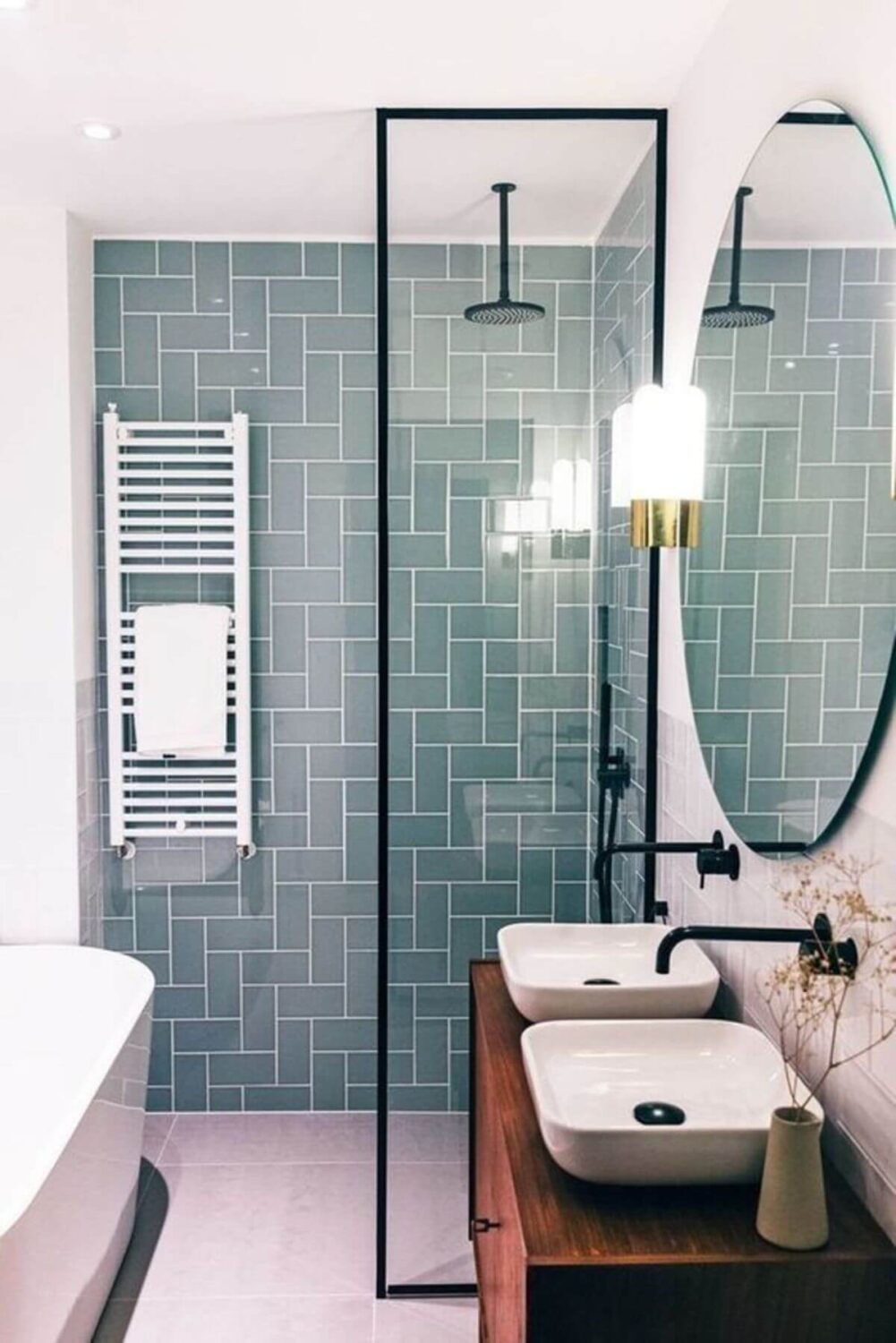 The Best Tile Color for a Small Bathroom 15 blue-tiles-small-bathroom-design-nordroom
