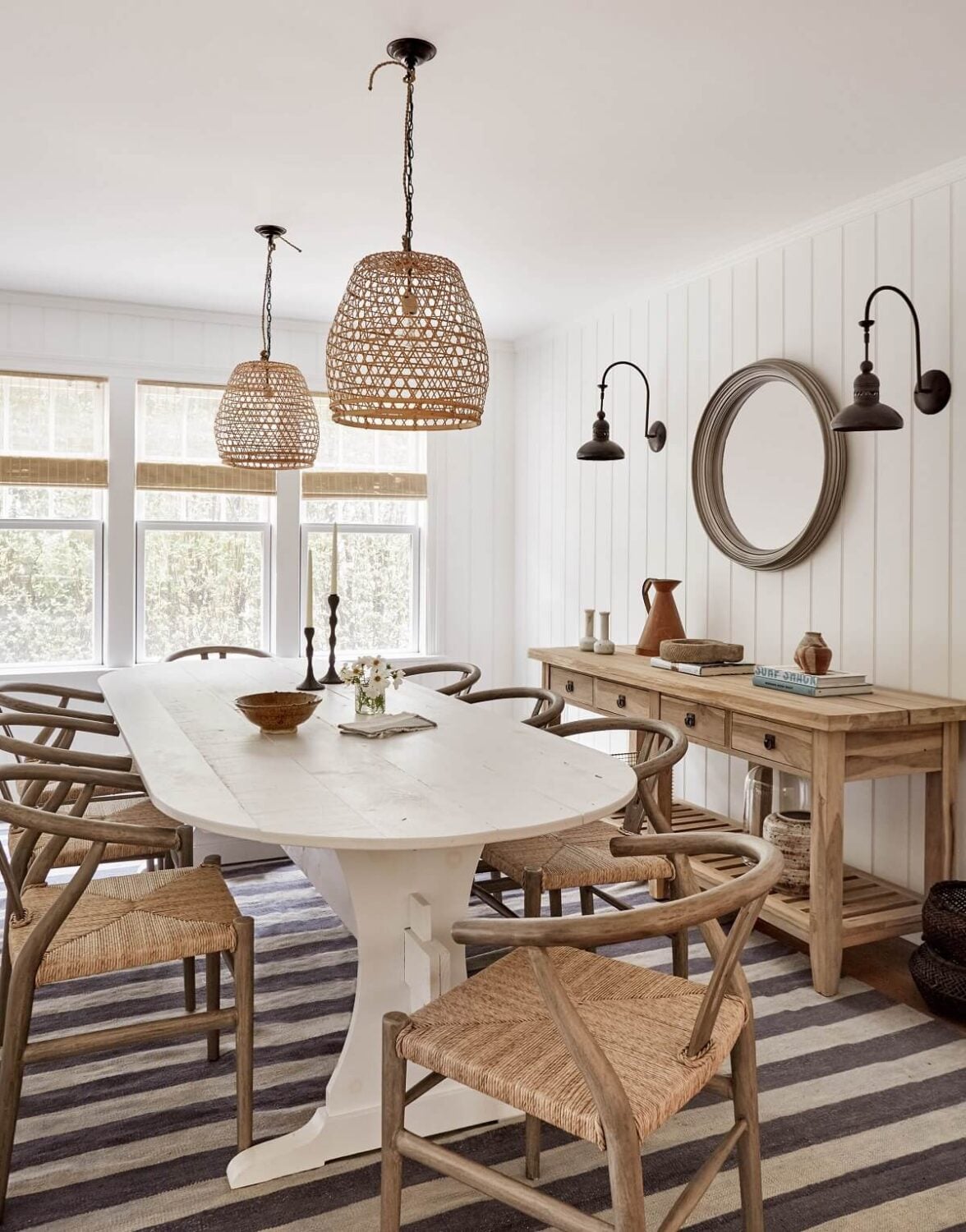 A Serene Surf Retreat in The Hamptons 12 dining-room-wood-wishbone-chairs-striped-rug-surf-retreat-becca-interiors-nordroom