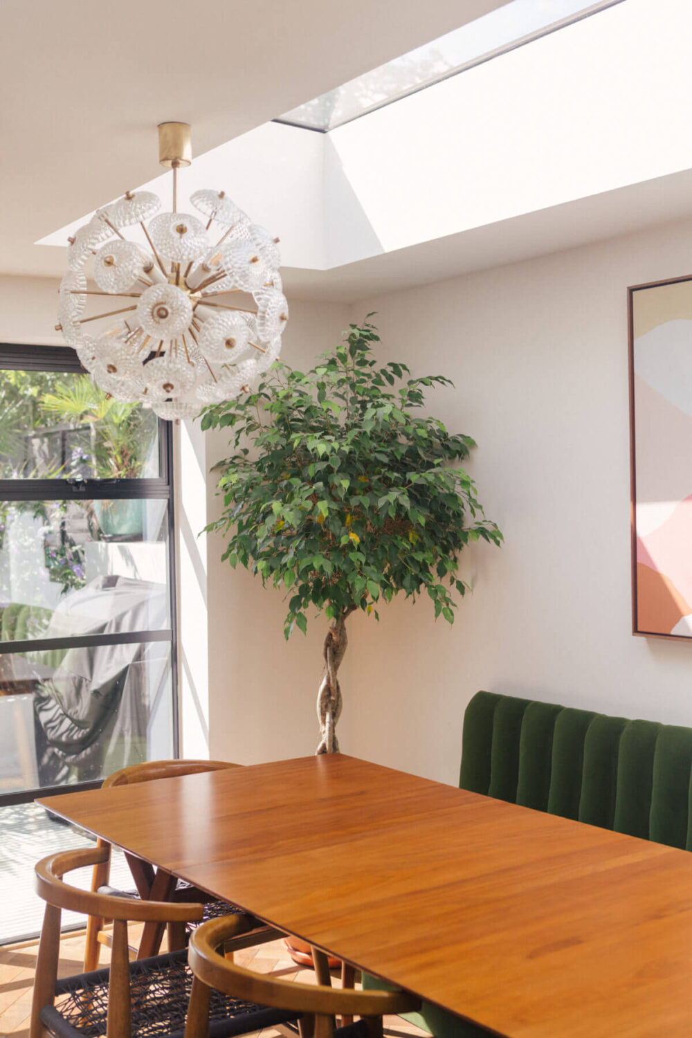 Color in a Renovated Victorian Townhouse in London 5 dining-space-skylight-townhouse-nordroom
