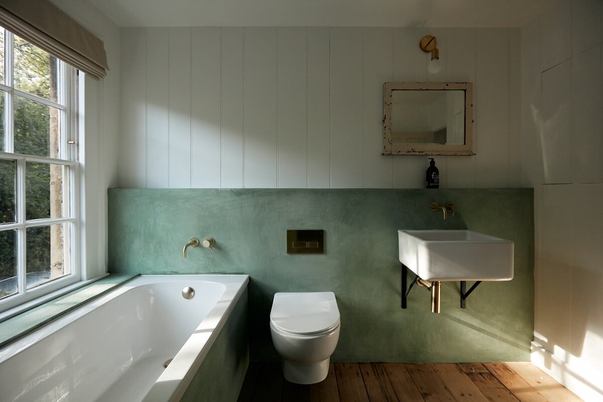 A Carefully Restored Georgian House in Bath 19 green-bathroom-georgian-home-nordroom