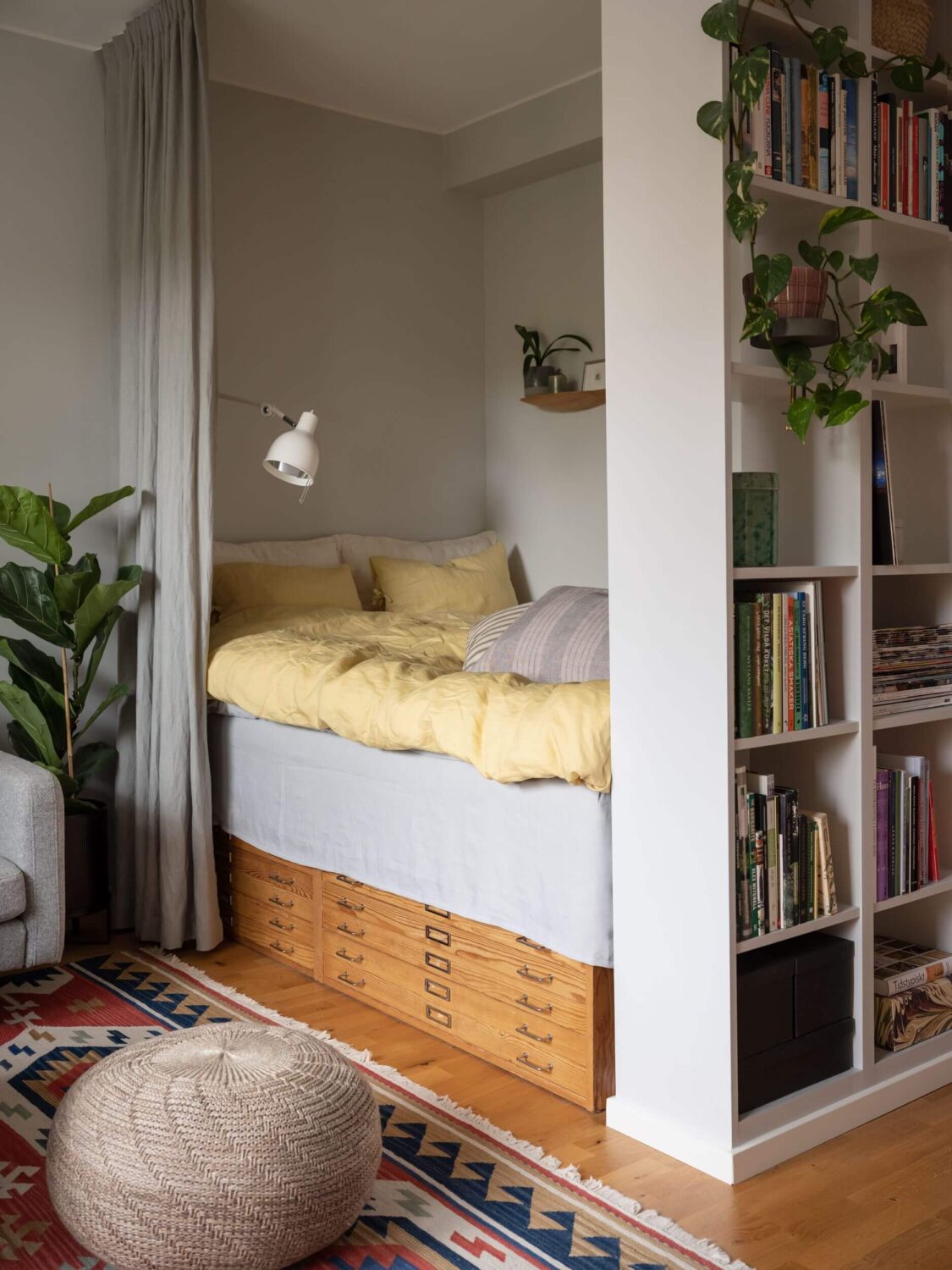 Beautiful Dorm Room Decorating Ideas 11 mid-century-studio-apartment-nordroom