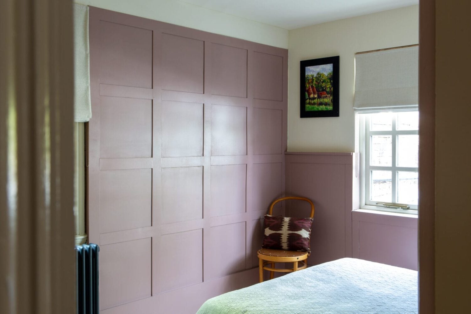 A Colorful Georgian Home in England 16 pink-bedroom-georgian-nordroom
