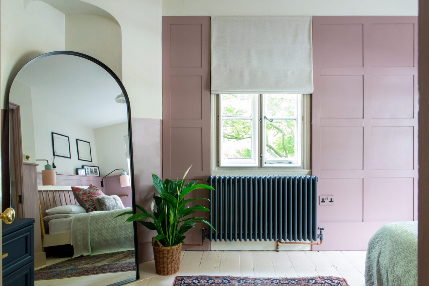 A Colorful Georgian Home in England 18 pink-bedroom-large-mirror-nordroom