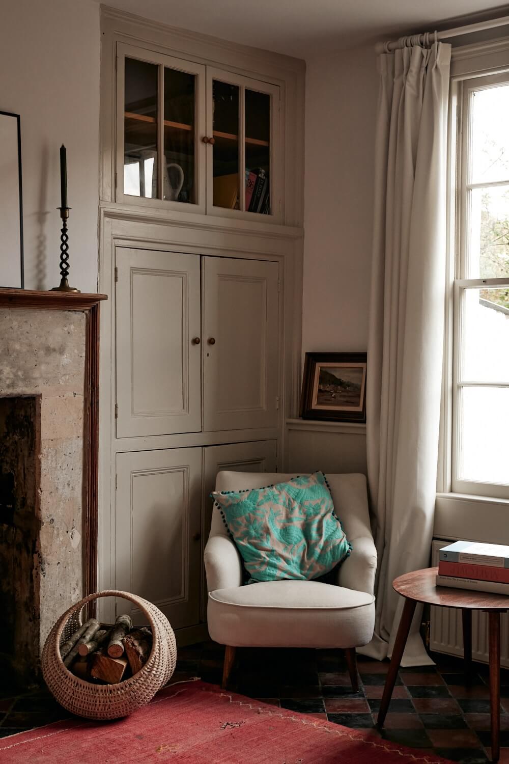 A Carefully Restored Georgian House in Bath 8 sitting-room-georgian-home-bath-nordroom