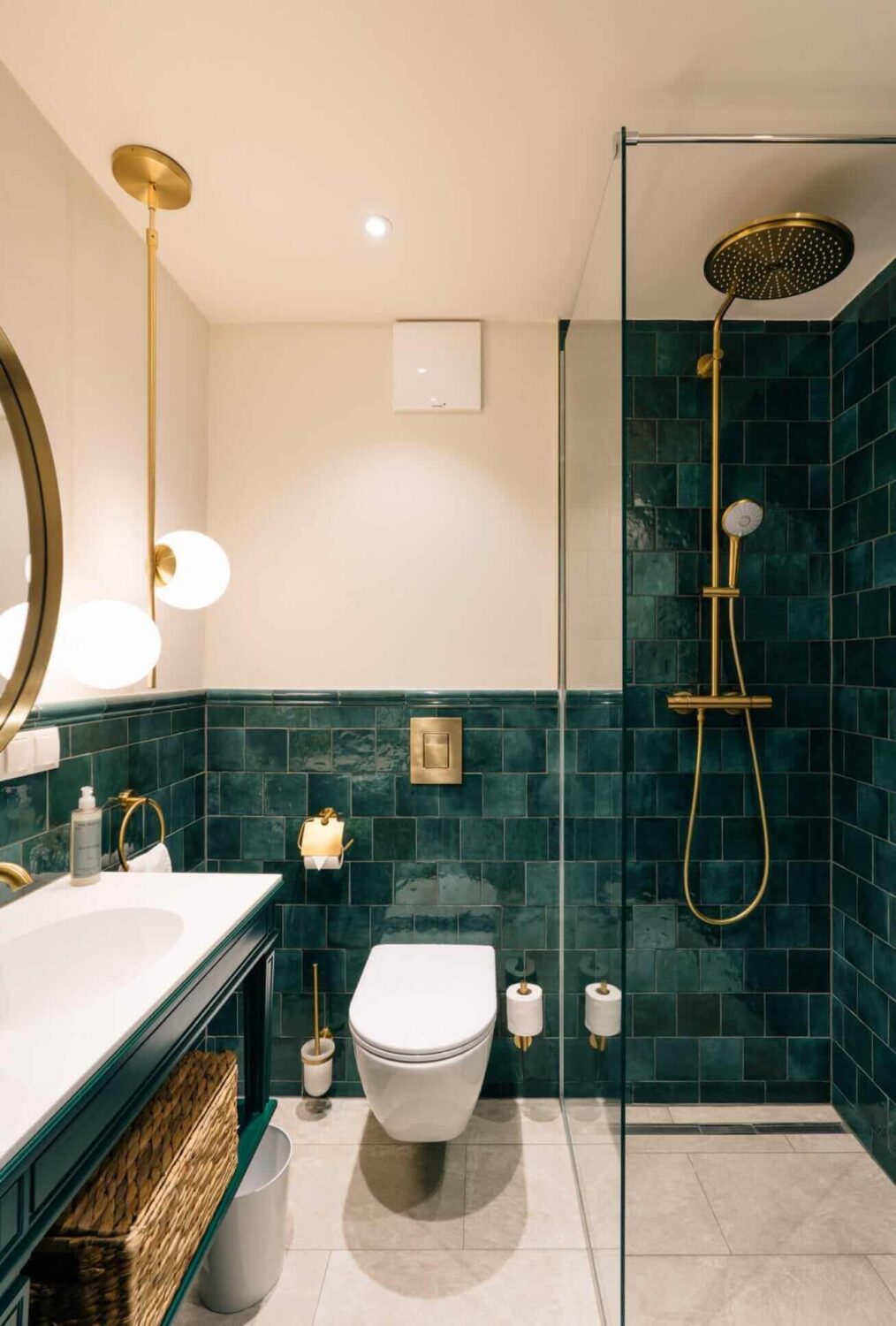 The Best Tile Color for a Small Bathroom 24 small bathroom green tiles nordroon The Best Tile Color for a Small Bathroom