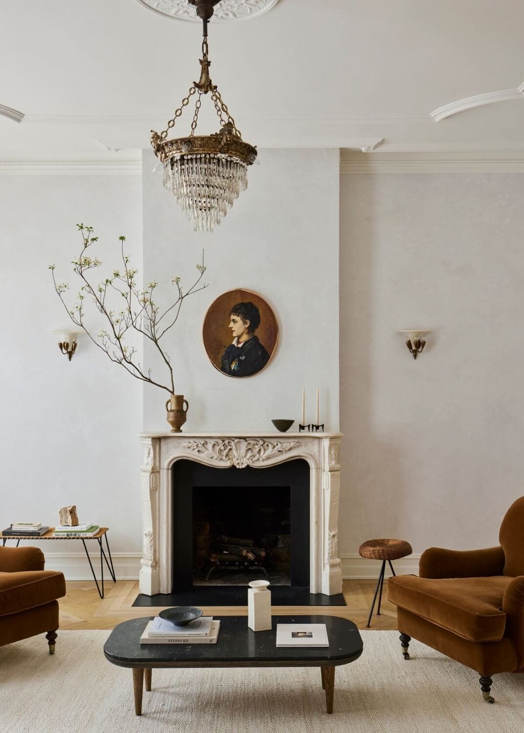 Soothing Tones in a Victorian Brownstone in Jersey City 2 soothing-tones-victorian-brownstone-jersey-city-nordroom