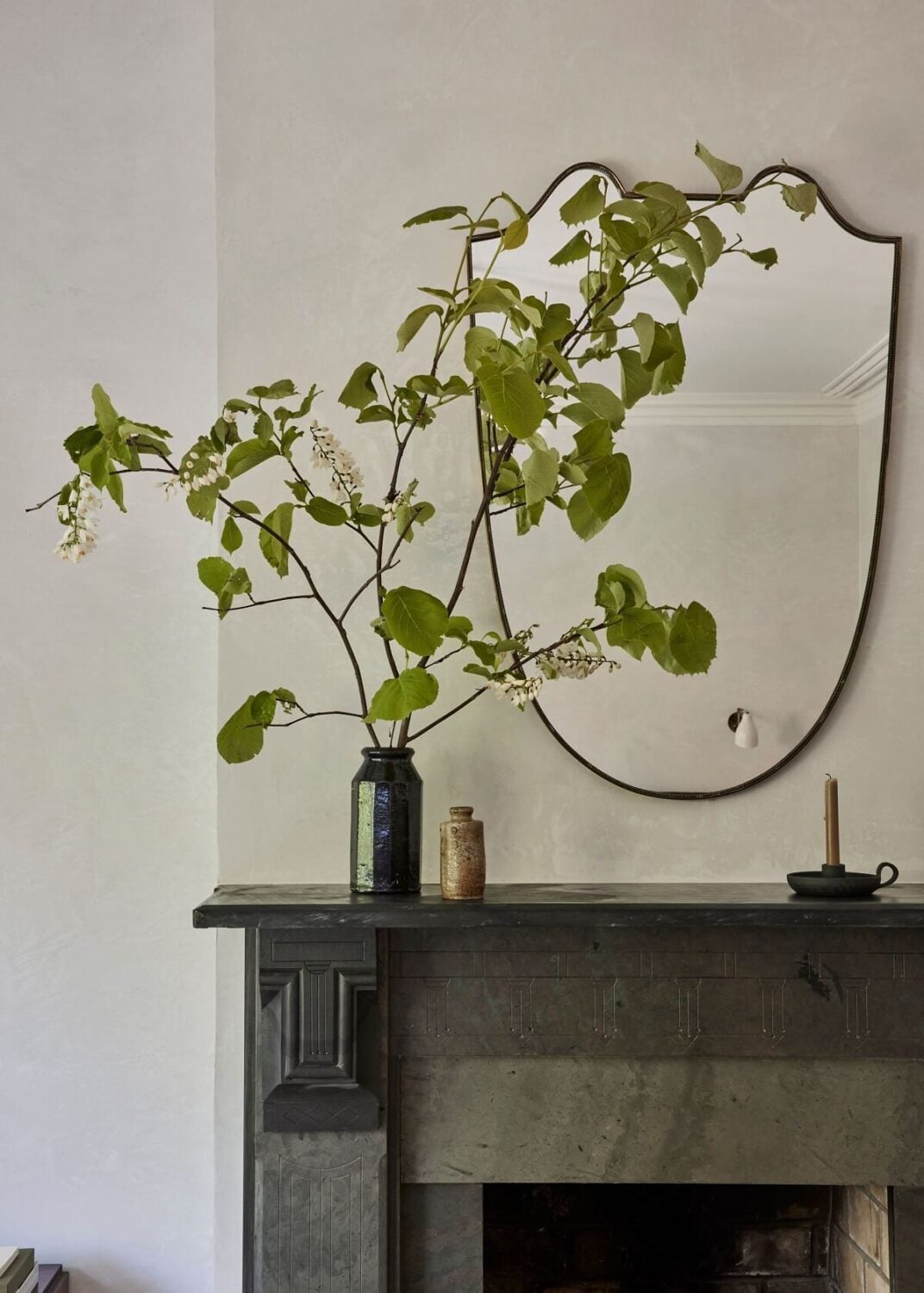 Soothing Tones in a Victorian Brownstone in Jersey City 15 soothing-tones-victorian-brownstone-jersey-city-nordroom