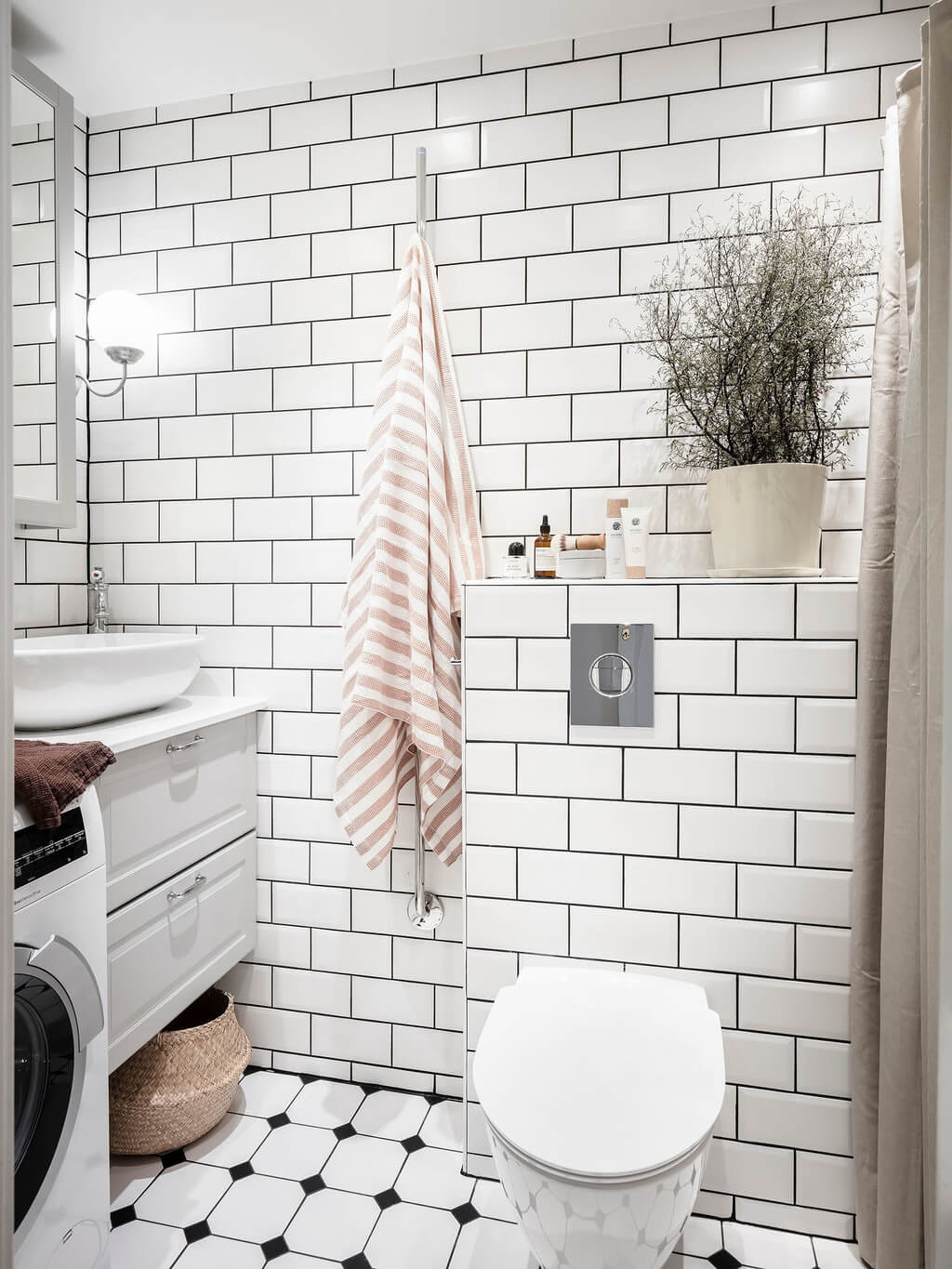 Subtle Color Touches in a Light Apartment 17 tiny-white-bathroom-nordroom
