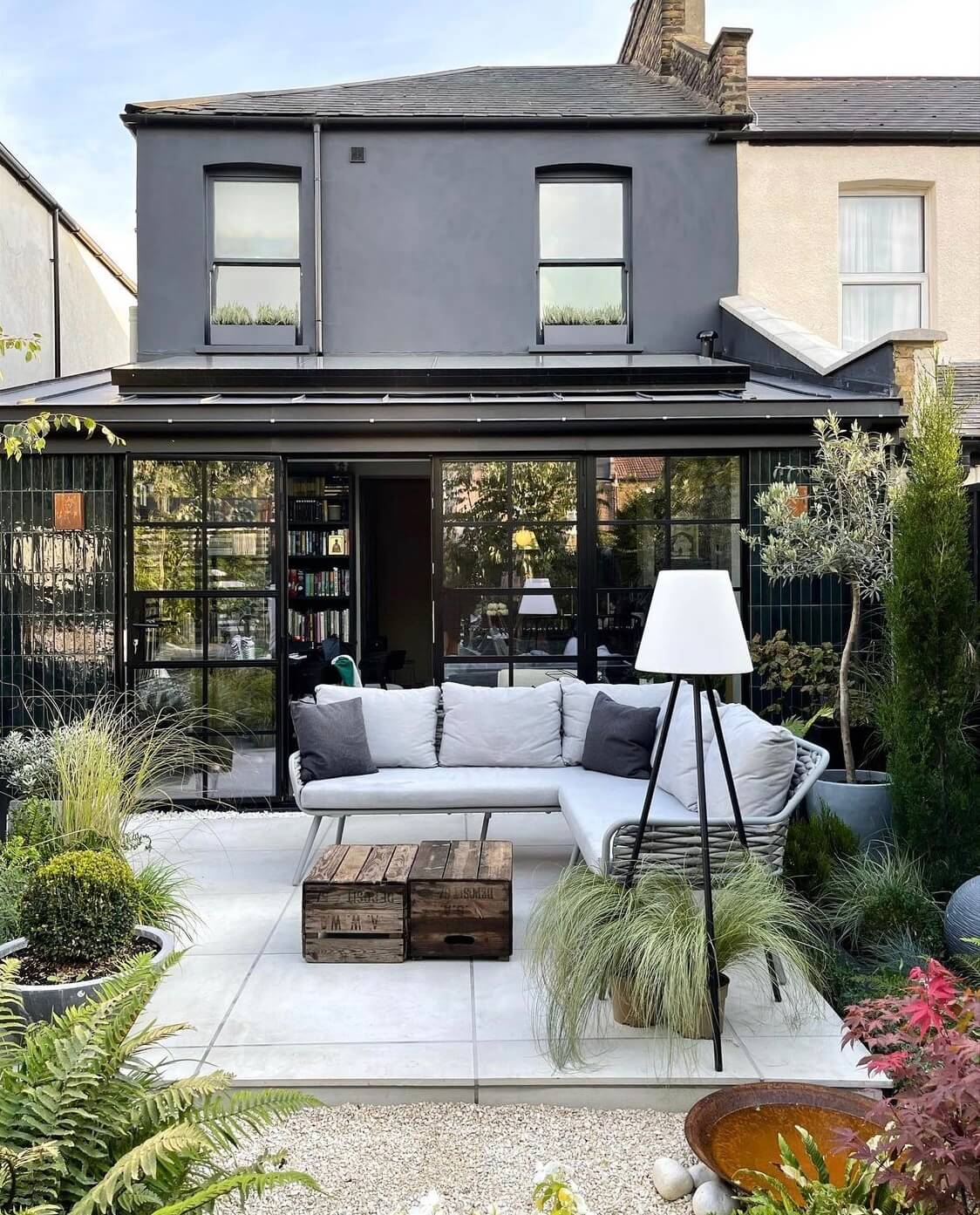 A Moody Edwardian Home in London 17 exterior-edwardian-home-modern-garden