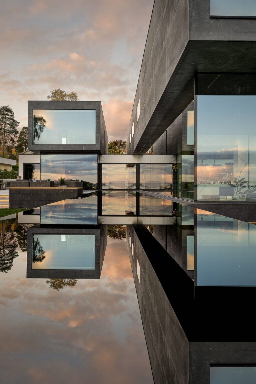 A Modern Architectural Villa in Sweden 36 exterior-pool-modern-architectural-villa-stockholm-sweden-nordroom