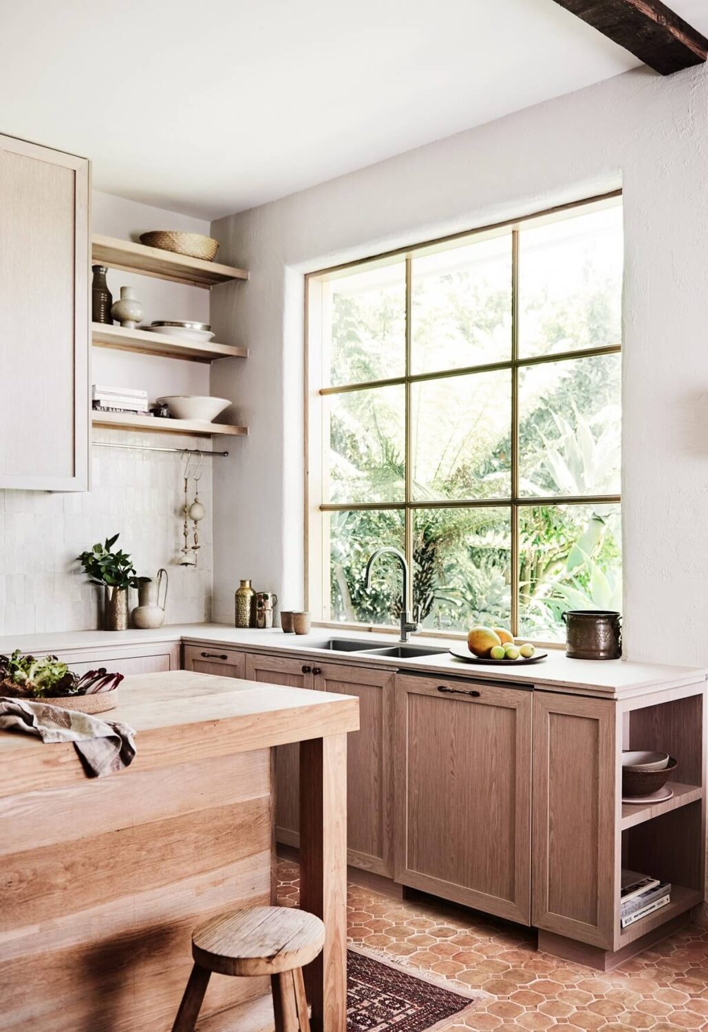 How To Style Terracotta Floor Tiles 26 kitchen-terracotta-floor-light-wood-cabinets-nordroom