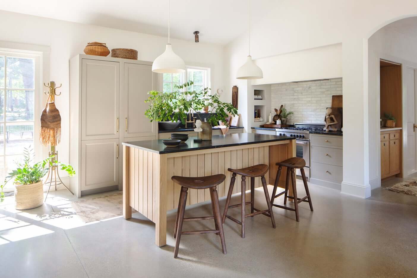 The Fernhouse Airbnb Cabin near Lake Michigan 5 light-open-plan-kitchen-island-airbnb-cabin-michigan-nordroom