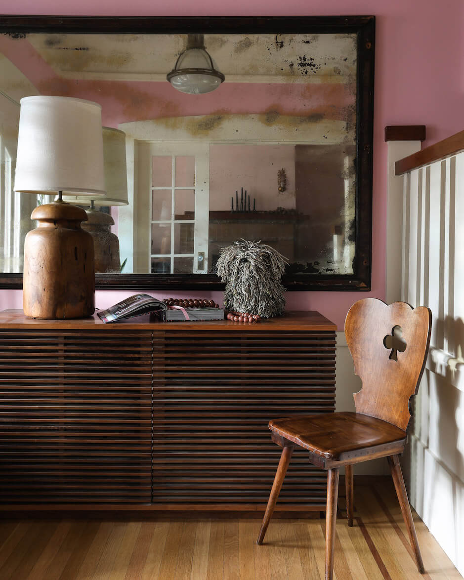 English Country Style in a San Francisco Home 8 pink-living-room-english-country-style-nordroom
