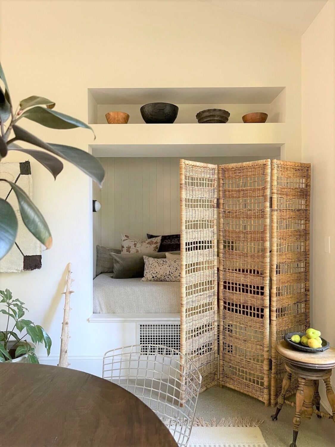 The Fernhouse Airbnb Cabin near Lake Michigan 3 reading-nook-folding-screen-airbnb-michigan-nordroom