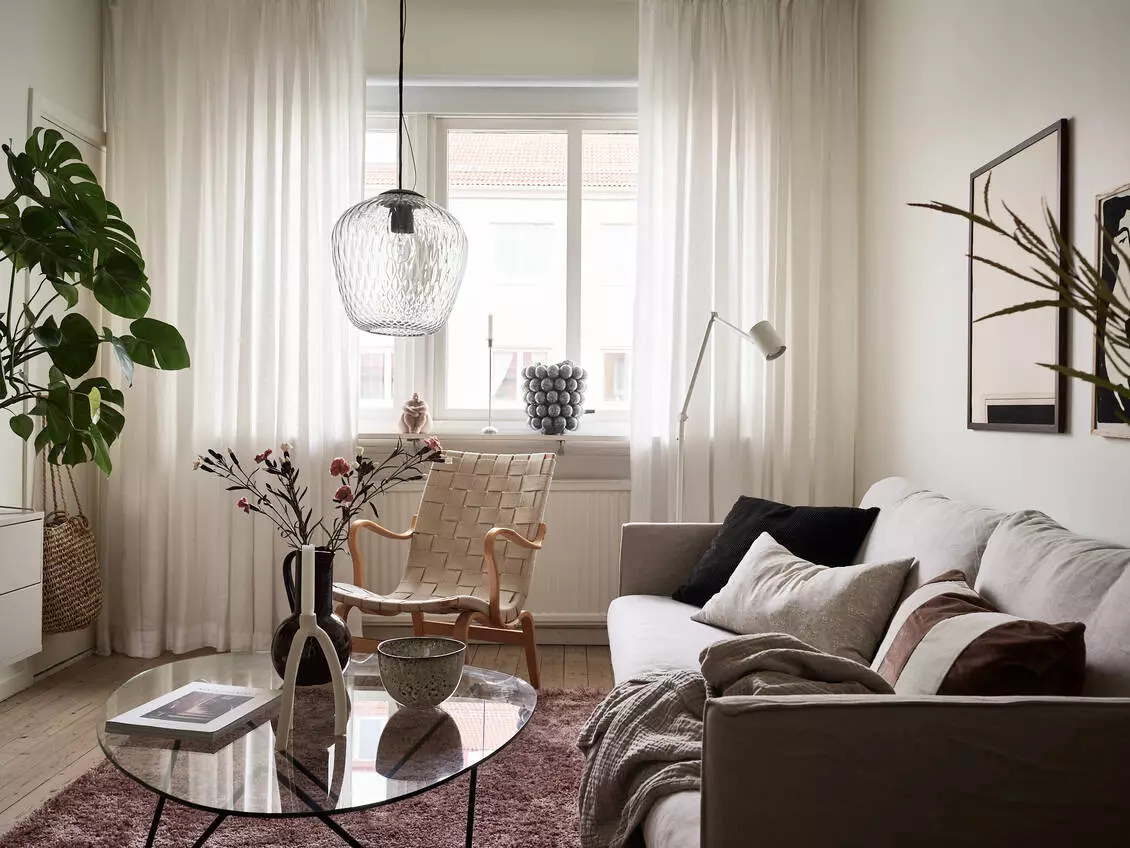 A Scandinavian Studio Apartment with Bed Nook 3 scandinavian-studio-apartment-gubi-coffee-table-nordroom