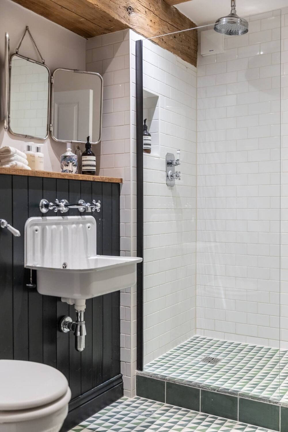 83 Small Bathroom Ideas & How To Make It Look Bigger 18 small-bathroom-design-ideas-nordroom