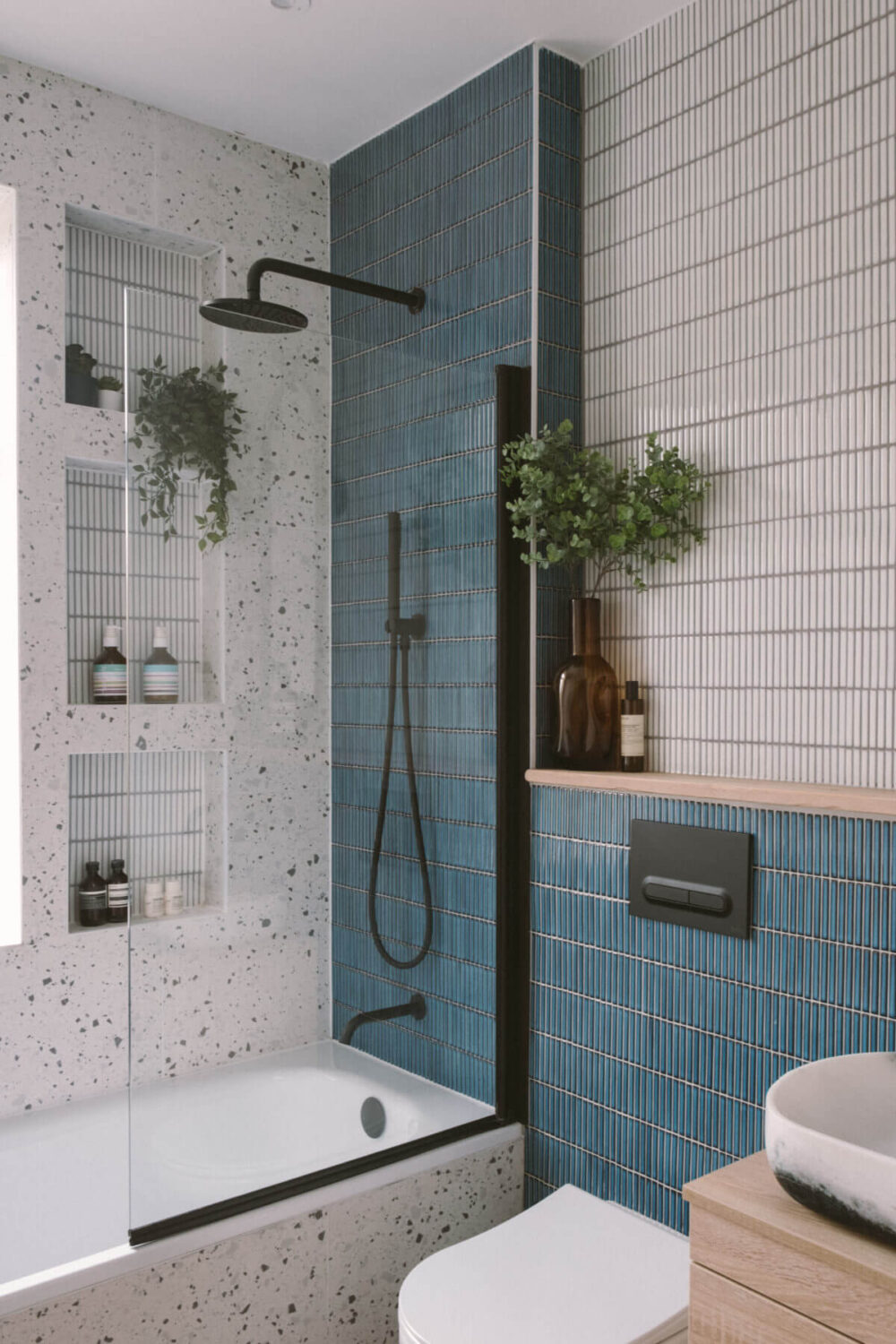 83 Small Bathroom Ideas & How To Make It Look Bigger 29 small-bathroom-with-bath-blue-tiles-norroom