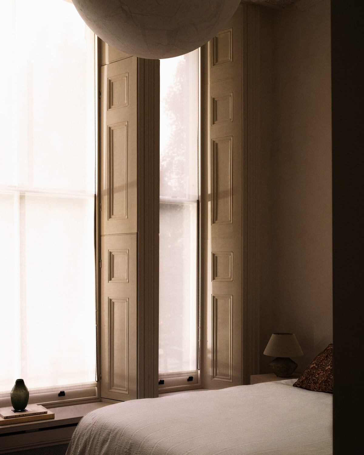 Zara Home Christmas Collection 2021 17 zara-home-christmas-collection-2021-bedroom-nordroom