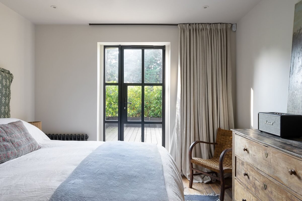 A London Townhouse with Rustic Elements 10 bedroom-steel-framed-window-victorian-townhouse-london-nordroom
