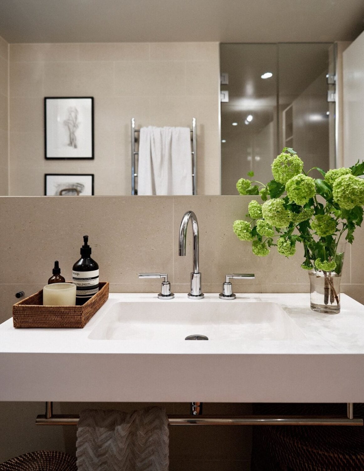 An Art-Filled Apartment in Stockholm 9 beige-bathroom-scandinavian-design-nordroom