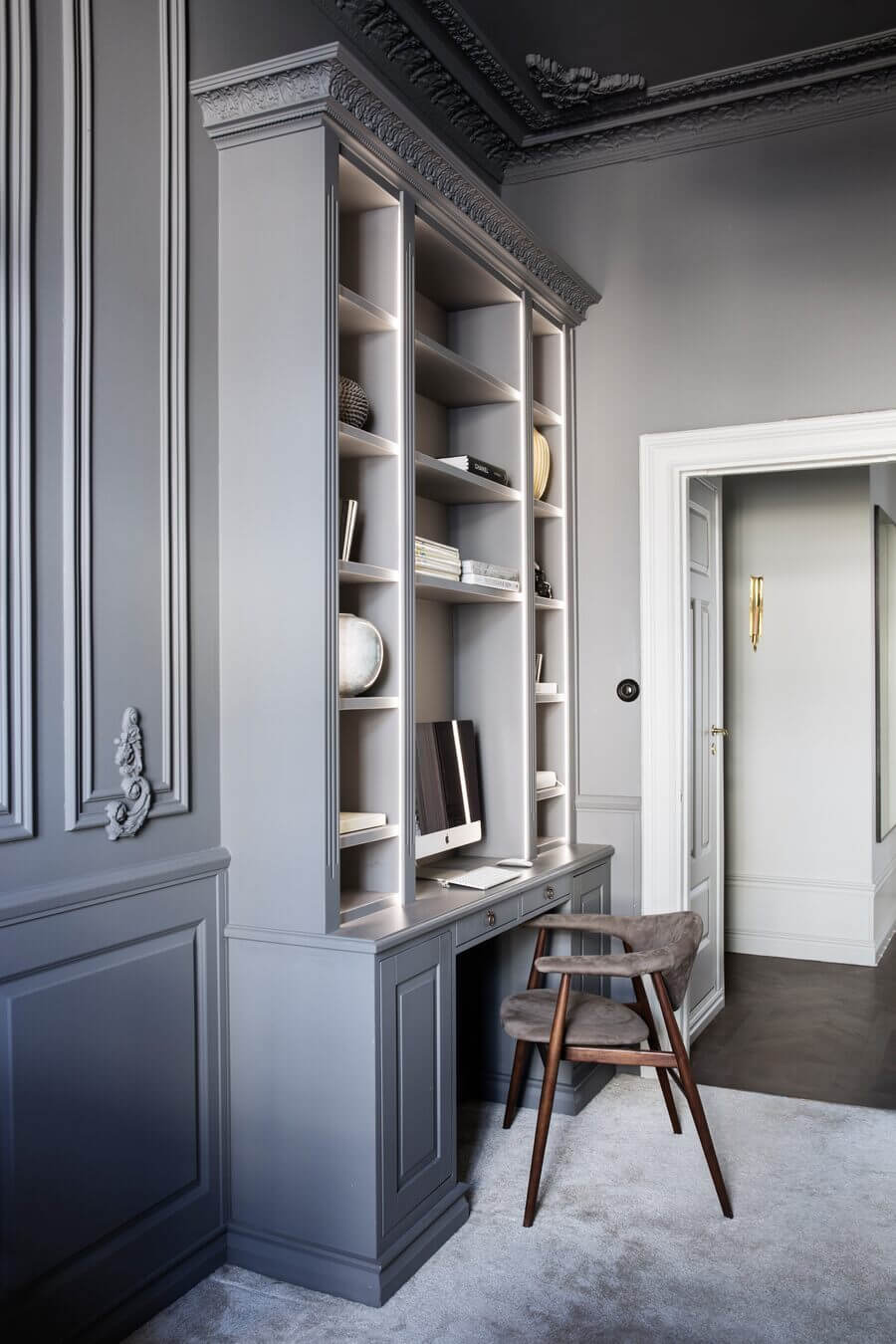 Best of 2021: Home Offices 10 blue-built-in-home-office-nordroom