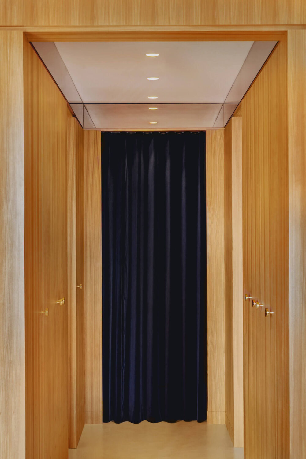A 1970s-Style Townhouse in North London 24 built-in-closets-1970s-london-townhouse-nordroom