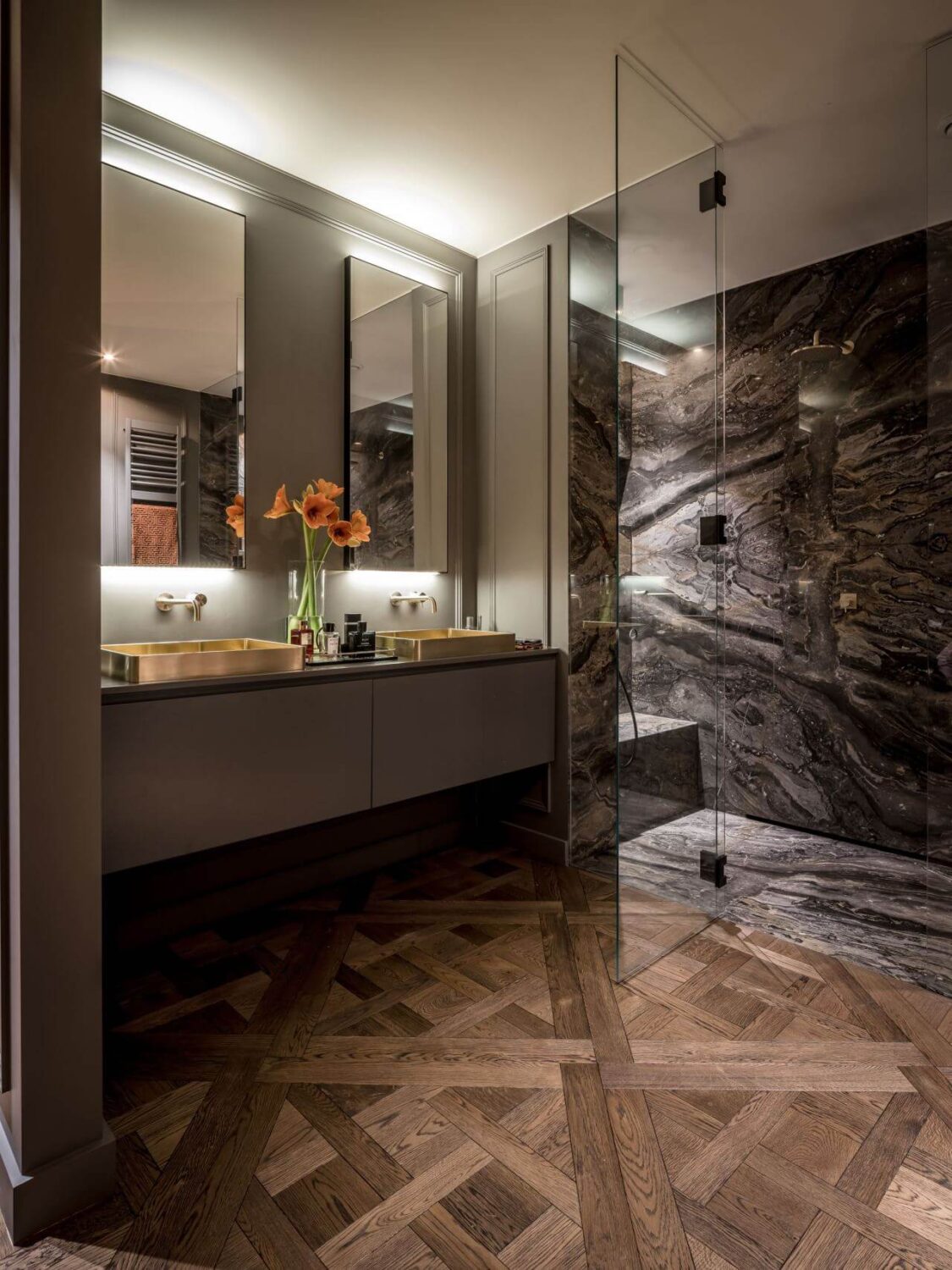 Best of 2021: Bathrooms 18 classic-moody-bathroom-wooden-floor-marble-nordroom