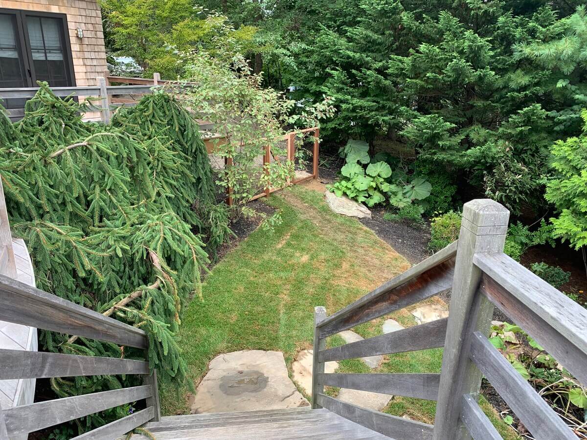 A Montauk Airbnb Designed by Robert McKinley 20 garden-airbnb-montauk-new-york-nordroom