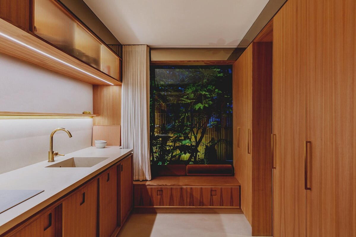 A 1970s-Style Townhouse in North London 15 kitchen-1970s-london-townhouse-nordroom