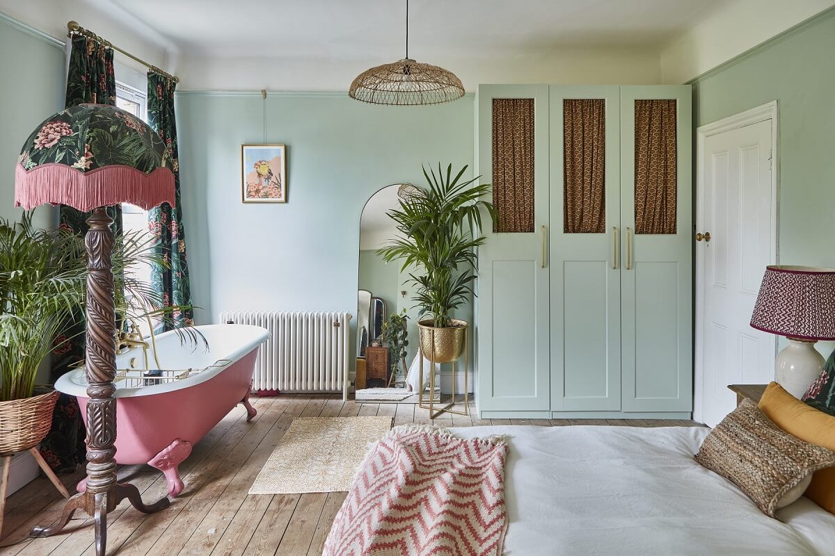 Valspar Color of the Year 2024: Renew Blue 32 master-bedroom-pink-bath-built-in-wardrobes-light-blue-nordroom