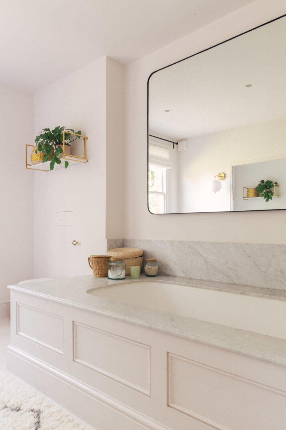 A Light-Filled Victorian Family Home in London 27 bath-mirror-master-bathroom-london-nordroom