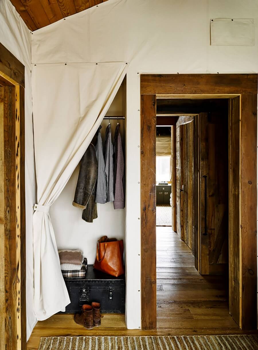 A Rustic Mountain Home in Big Sky, Montana 9 built-in-wardrobe-curtain-rustic-mountain-home-nordroom
