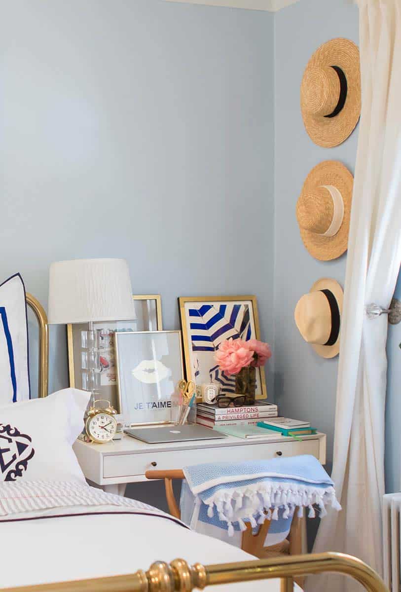 How To Design A Stylish Bedroom Home Office 6 desk-nightstand-bedroom-home-office-ideas-nordroom