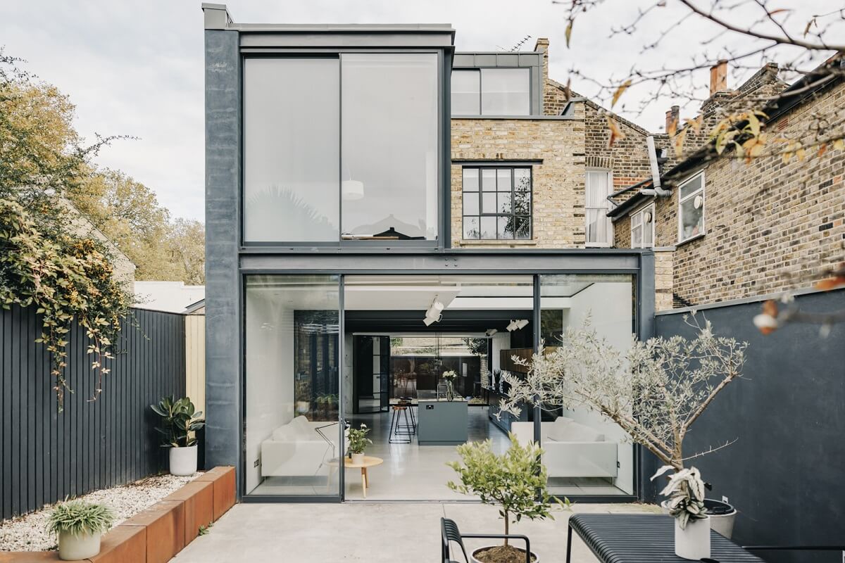 An Industrial Warehouse Conversion in London 23 garden-exterior-warehouse-conversion-london-nordroom