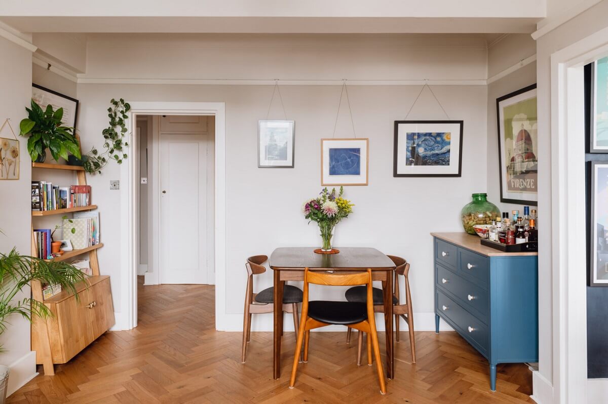 A Charming Two Bedroom Apartment in London 4 living-room-midcentury-furniture-london-flat-nordroom