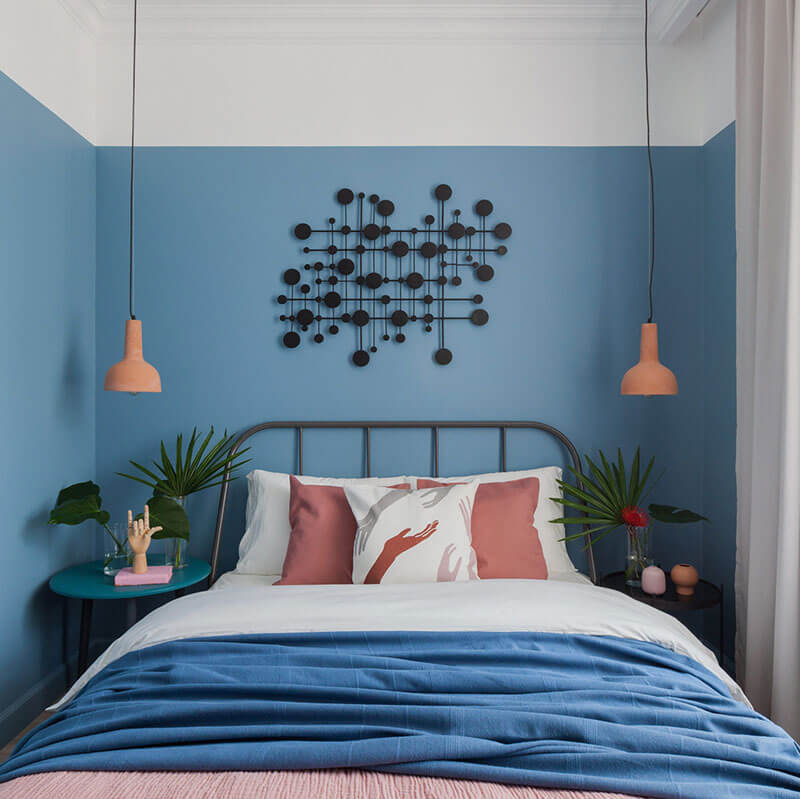 Best Paint Colors for a Colorful Small Bedroom 9 small-blue-bedroom-design-nordroom