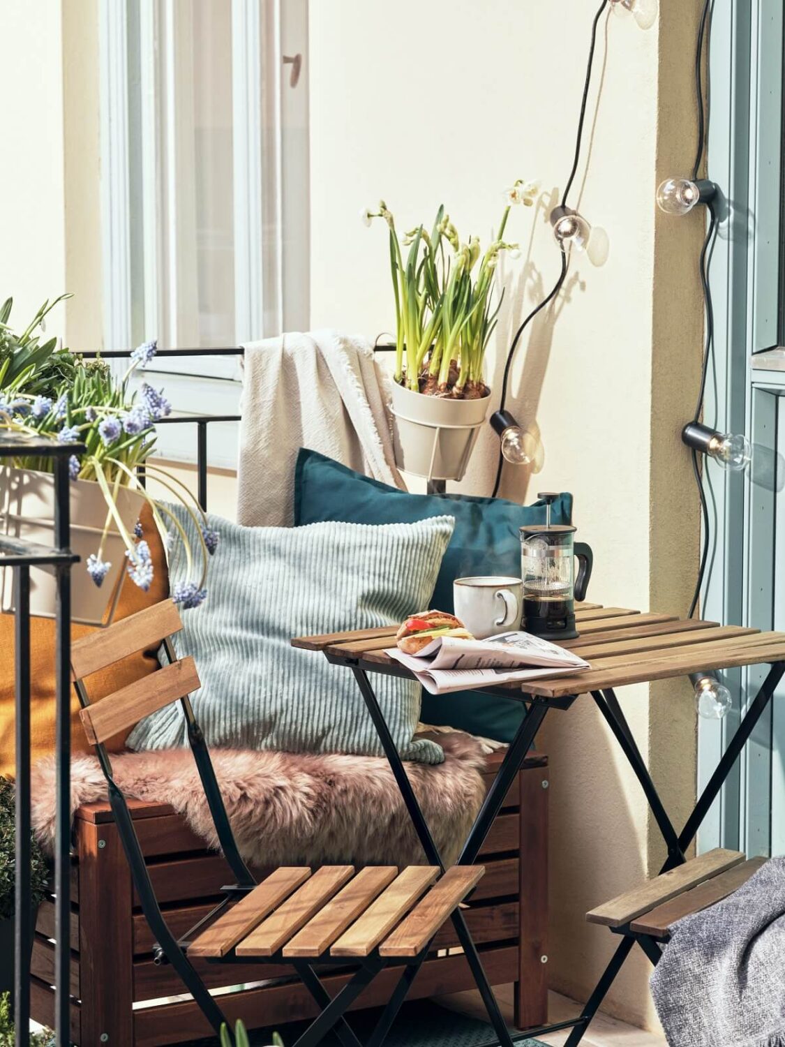 IKEA Easter Decorations 2022 12 IKEA-balcony-TARNO-table-nordroom