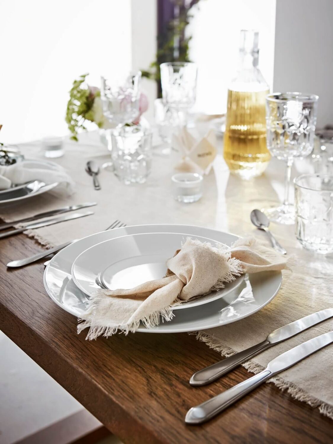 IKEA Easter Decorations 2022 4 IKEA-easter-table-setting-decorations-nordroom