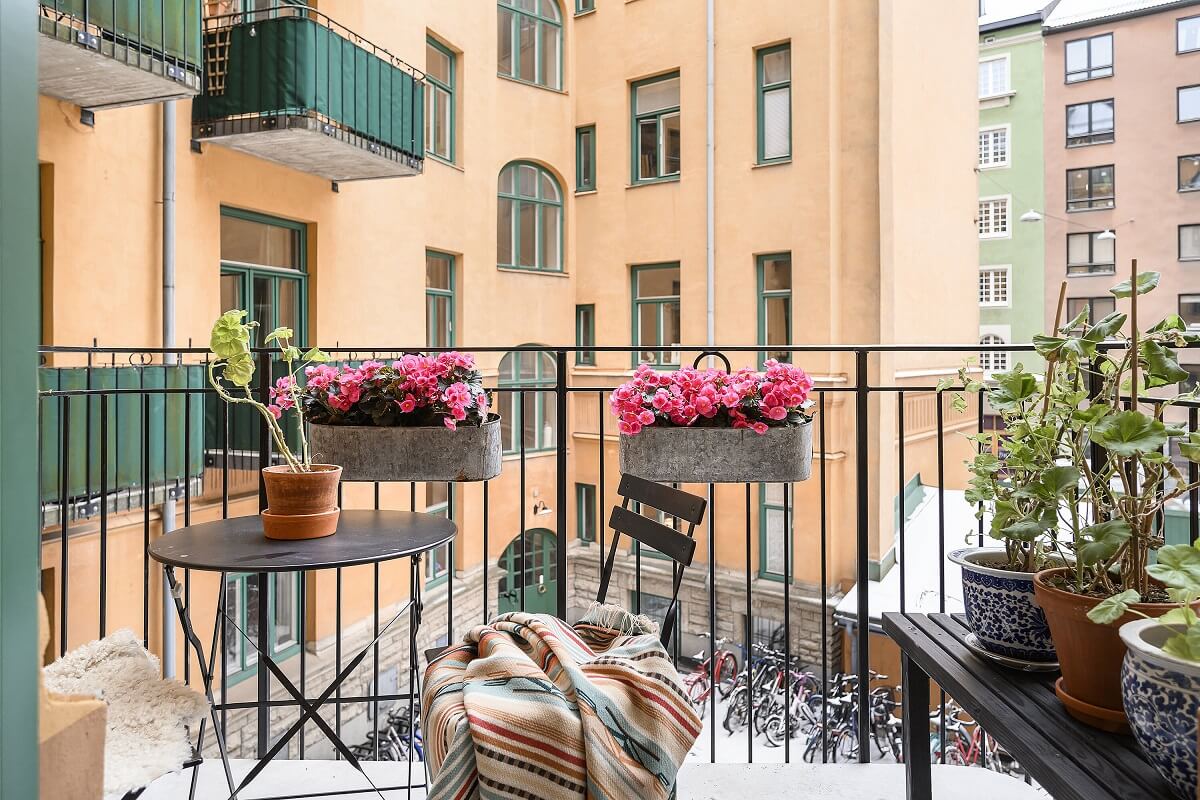A Stylish Scandi Home with Oak Kitchen 24 balcony-scandinavian-apartment-nordroom