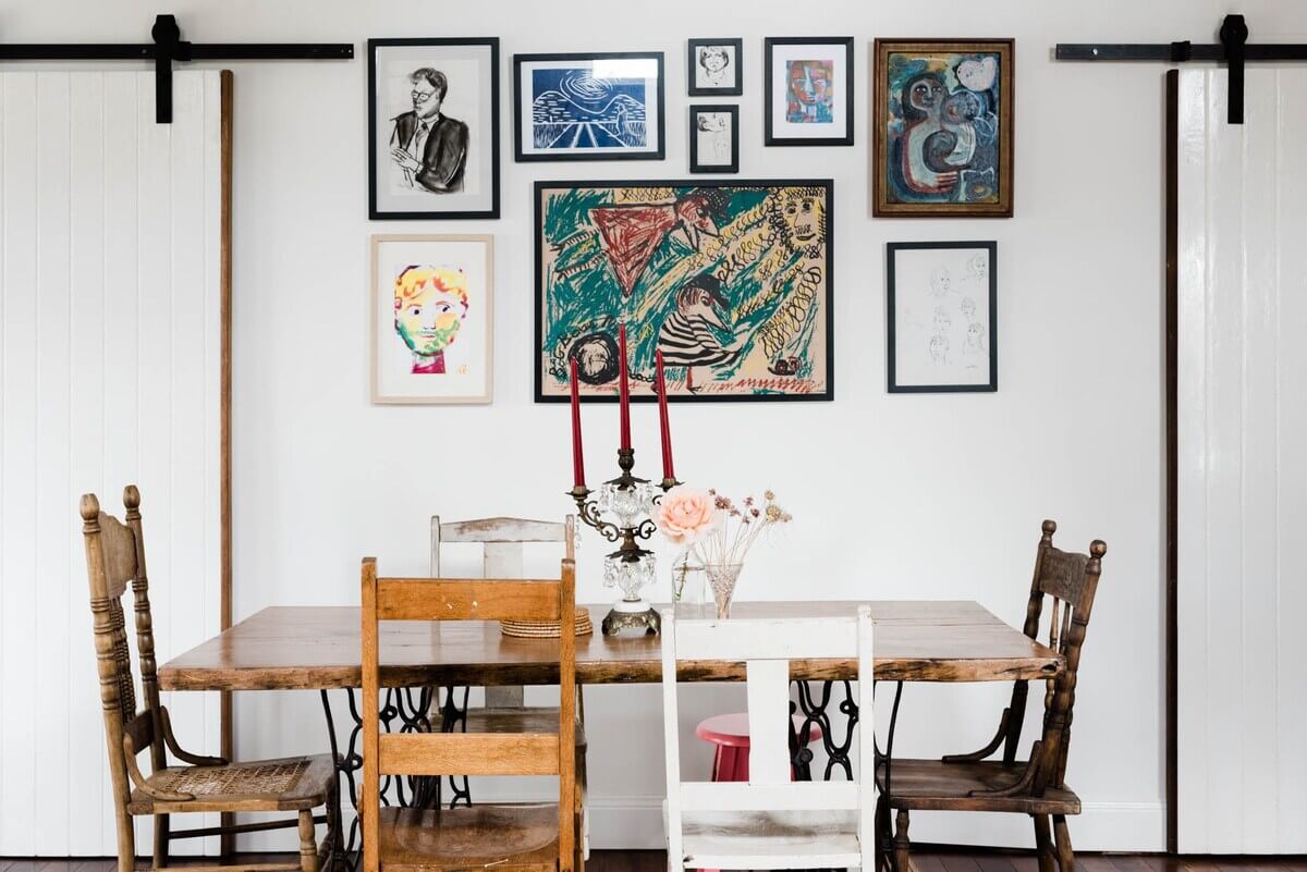 Norwood Roses: A Vintage Cottage in Australia 5 dining-table-vintage-decor-airbnb-cottage-nordroom