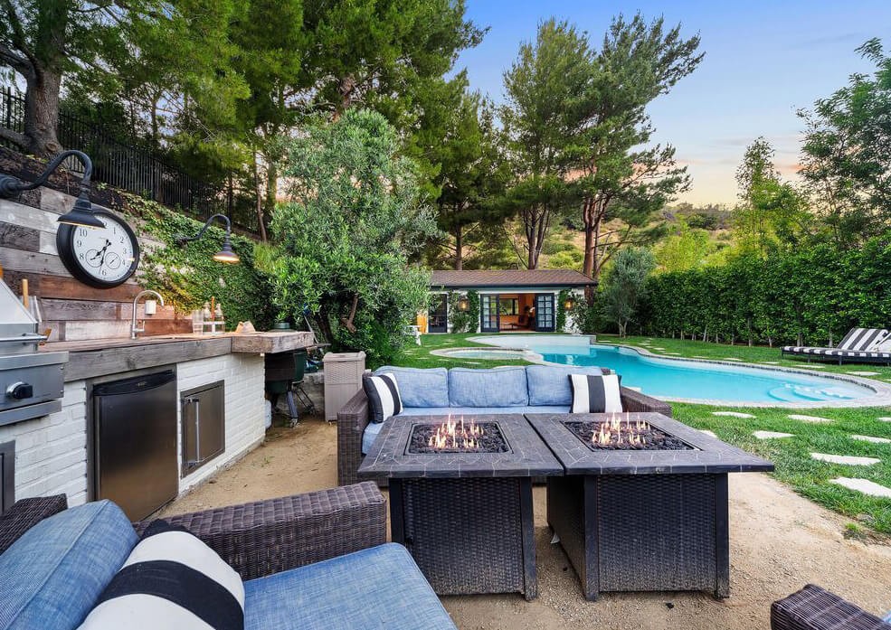 Actor Kevin McKidd Sells His Los Angeles Home 11 garden-swimming-pool-kevin-mckidd-los-angeles-house-nordroom