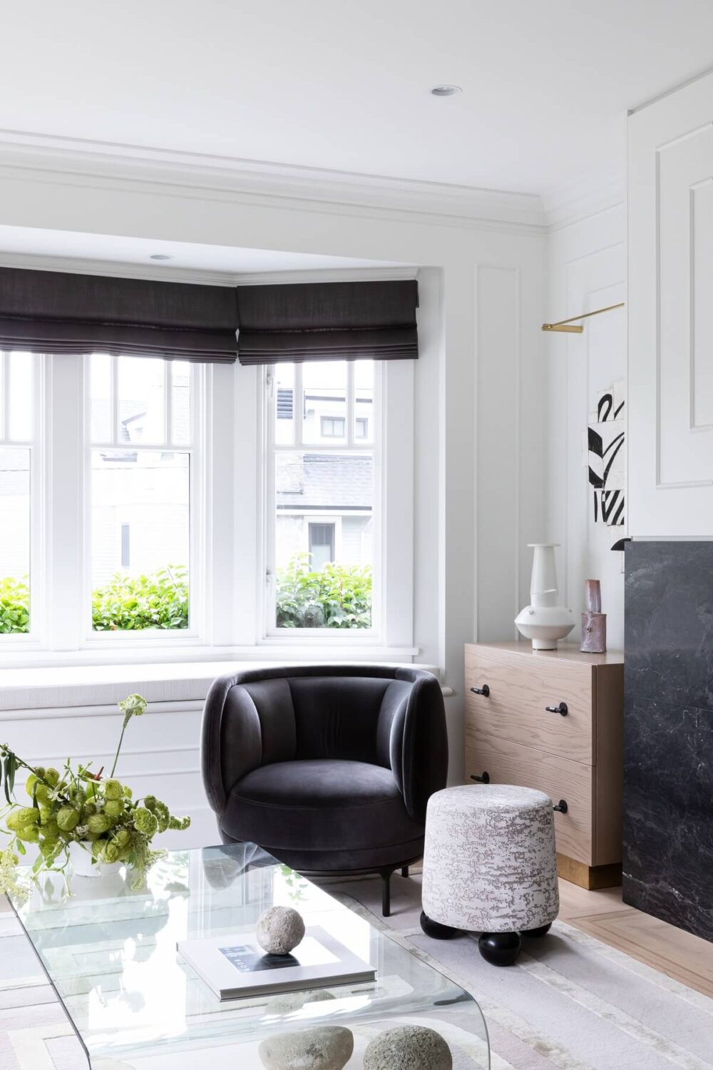 An Eclectic Elegant Home in Vancouver 2 living-room-black-armchair-elegant-vancouver-home-gillian-segal-design-nordroom
