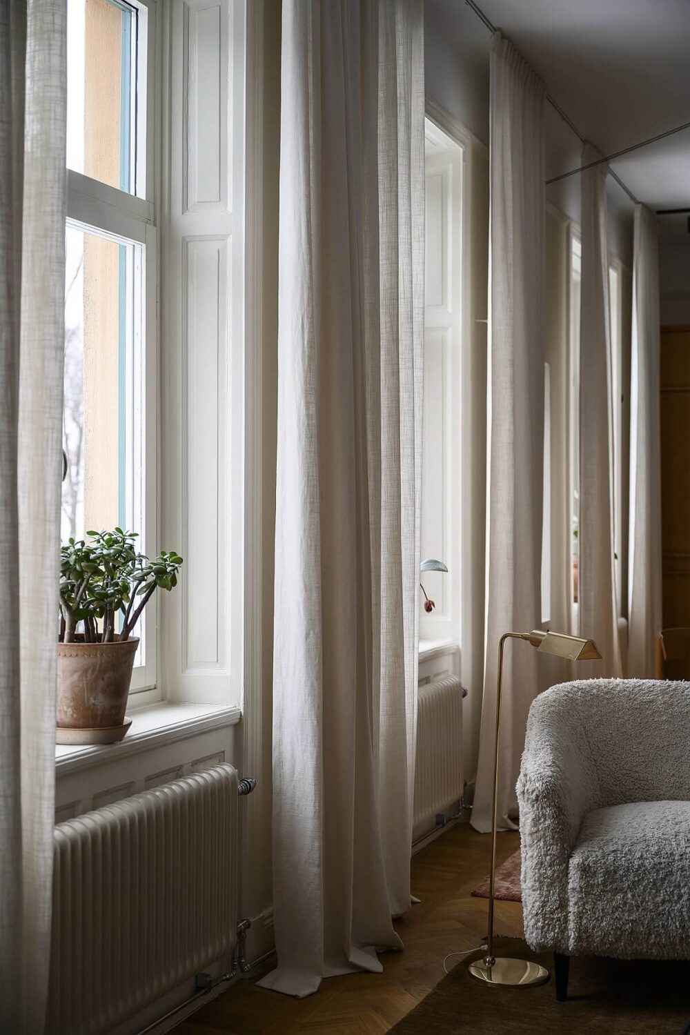 A Stylish Scandi Home with Oak Kitchen 6 living-room-detail-scandinavian-home-nordroom