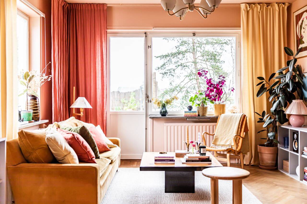 A Pink and Yellow Scandinavian Apartment 2 pink-living-room-ochre-yellow-sofa-nordroom