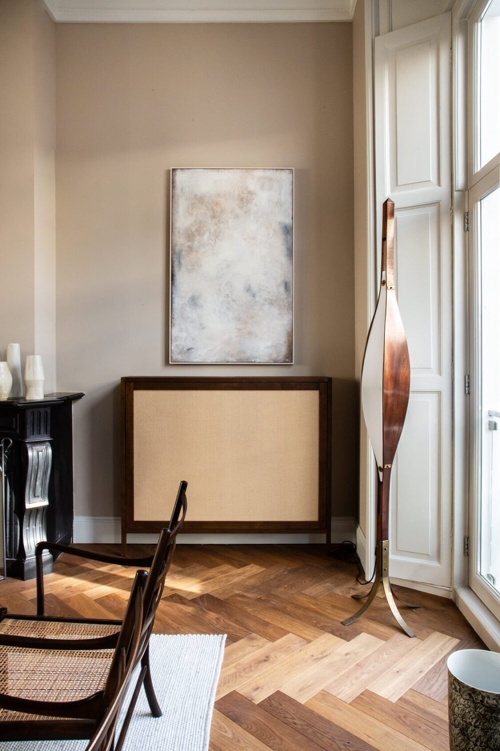 An Elegant Townhouse by Avenue Design Studio 17 sitting-room-detail-wooden-floor-nordroom