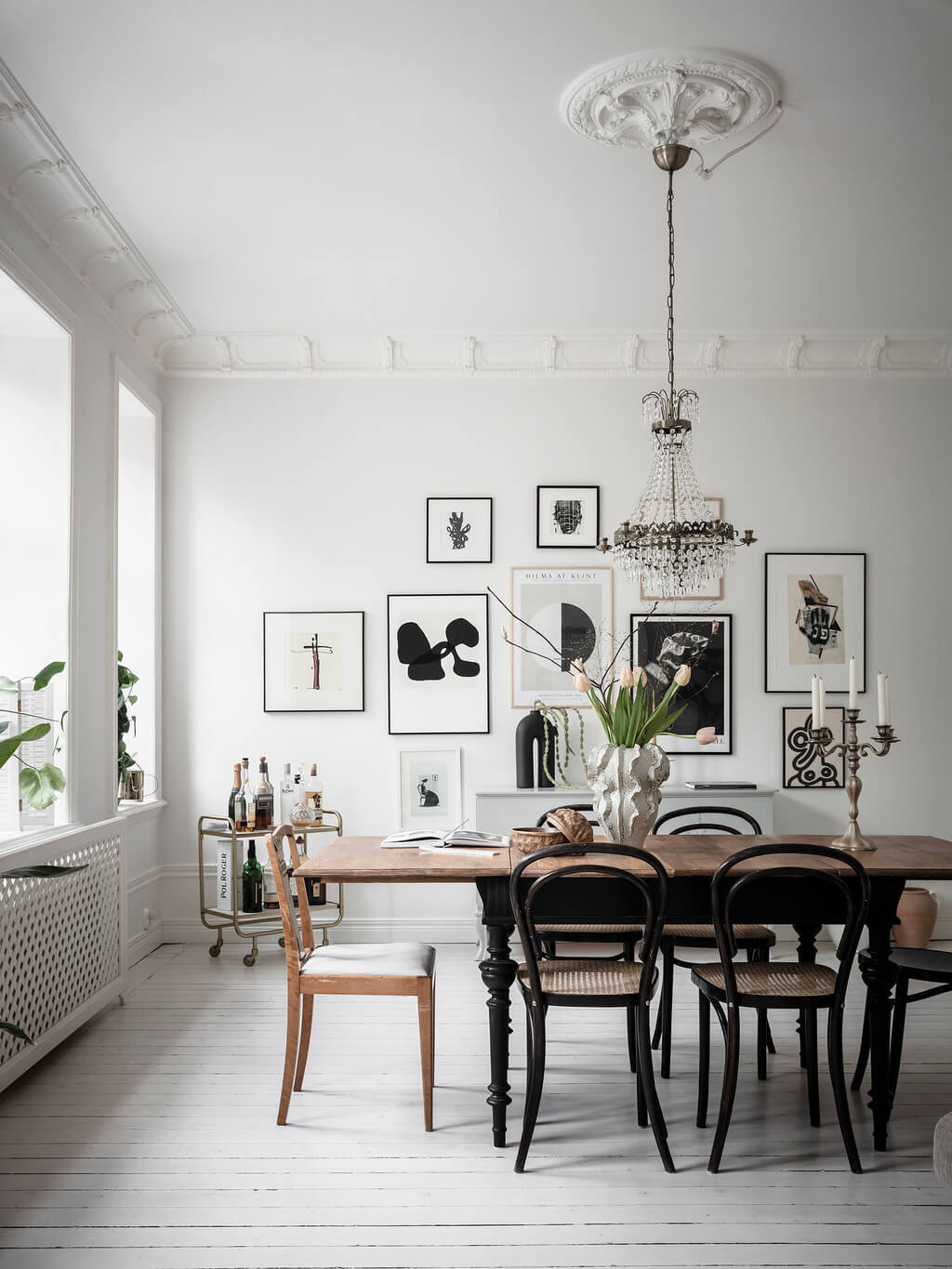 A White Nordic Apartment 7 white-dining-room-gallery-wall-nordroom