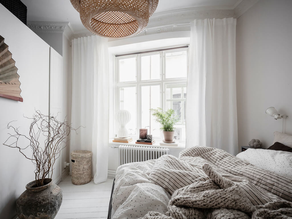 A White Nordic Apartment 14 white-nordic-bedroom-nordroom