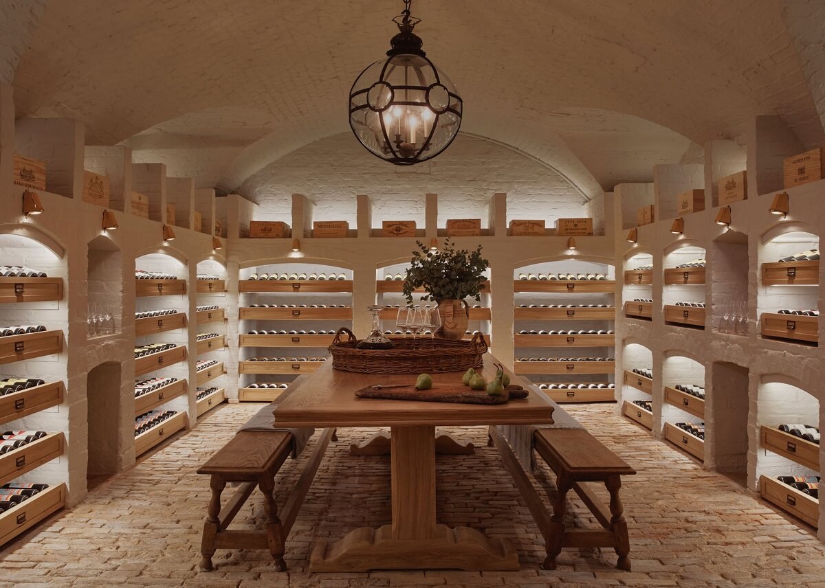 A Grand Georgian Manor House in England 25 wine-cellar-nordroom